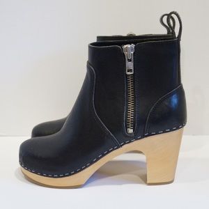 SWEDISH HASBEENS Zip It Emy Clog Boot Size 9